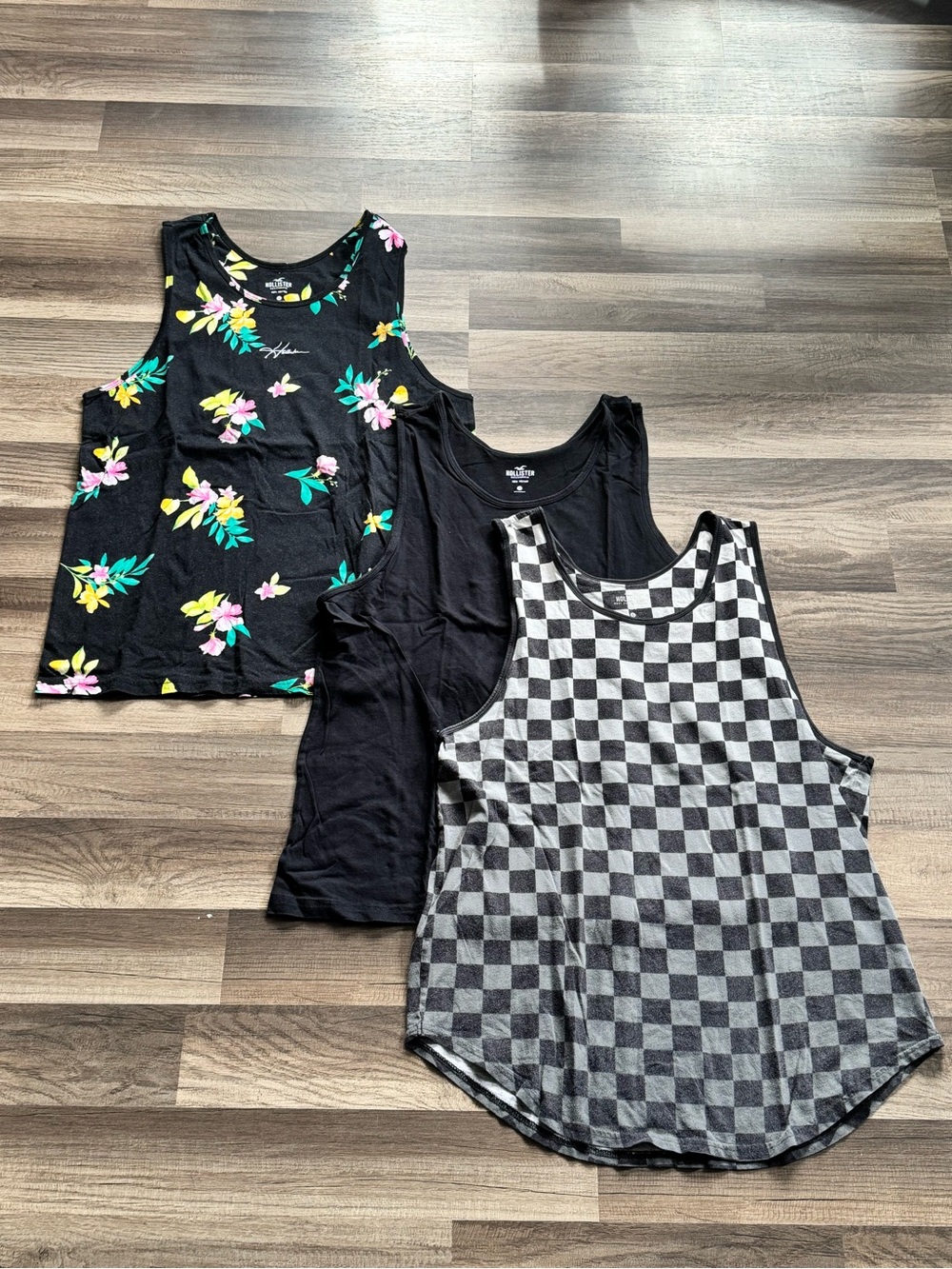 Hollister Black Floral, Solid Black & Checkerboard Tank Top Set